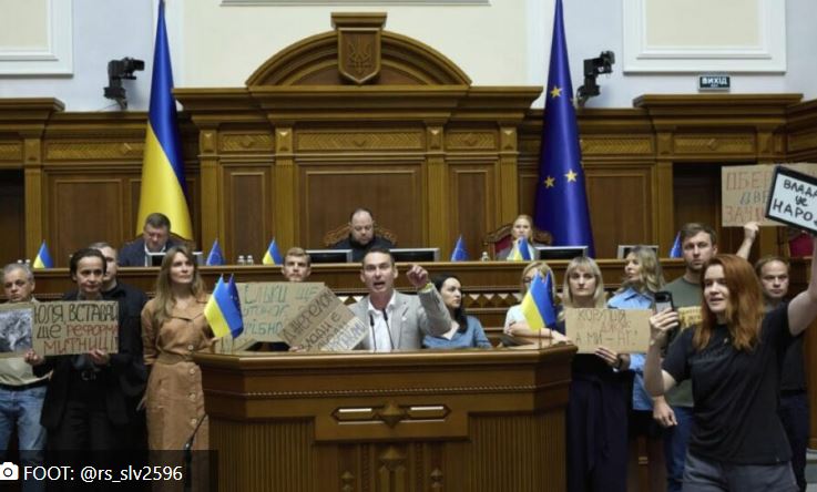 Agencias anticorrupción de Ucrania recuperan independencia