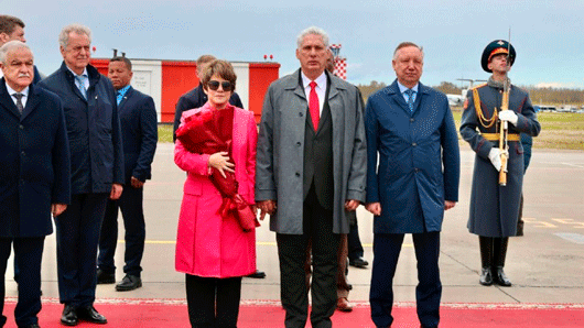 El presidente de Cuba, Miguel Díaz-Canel llega a Moscú