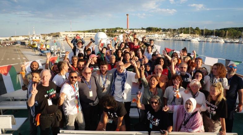 Llegan a Jordania 45 activistas de la segunda flotilla interceptada por Israel