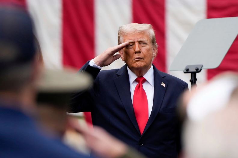 Trump conmemora a las víctimas del 11S en el Pentágono a 24 años de los ataques