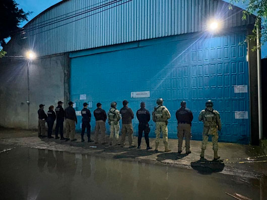 FGR Cumplimienta orden de cateo por robo de autotransporte en Tlaxcala