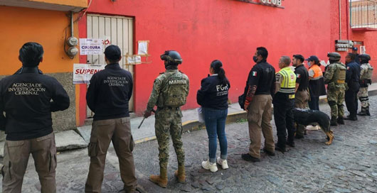 FGR cumplimienta orden de cateo en centro nocturno en Tlaxcala 
