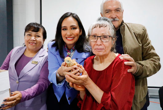 Sedif y SIA entregan apoyos a población vulnerable para fortalecer seguridad alimentaria