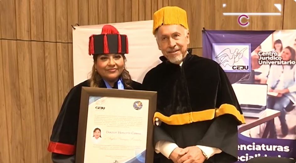 Recibió la titular de la Coracyt, Angélica Domínguez Doctorado “Honoris Causa”