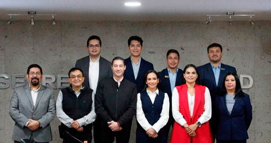 Facilitan dependencias estatales trámites digitales para personas con discapacidad