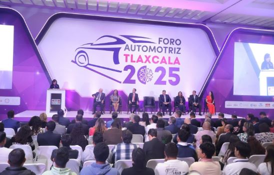 Tlaxcala apuesta por la electromovilidad con primer auto eléctrico 