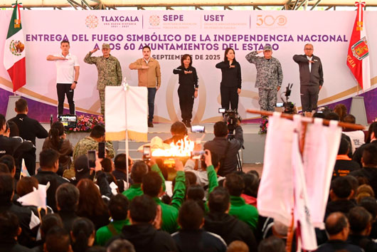 Entregó gobernadora Lorena Cuéllar el fuego simbólico de Independencia