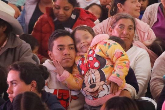 Becas garantizan acceso y continuidad educativa en Tlaxcala