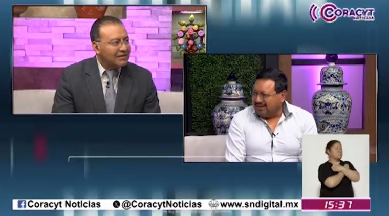 En entrevista, el director del Emsad 14 de Cuaxomulco, Fernando Serrano Rojas