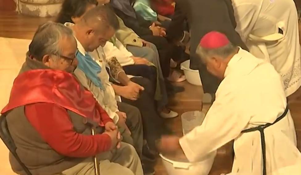 Llama Obispo de Tlaxcala a vivir la fe con servicio y humildad