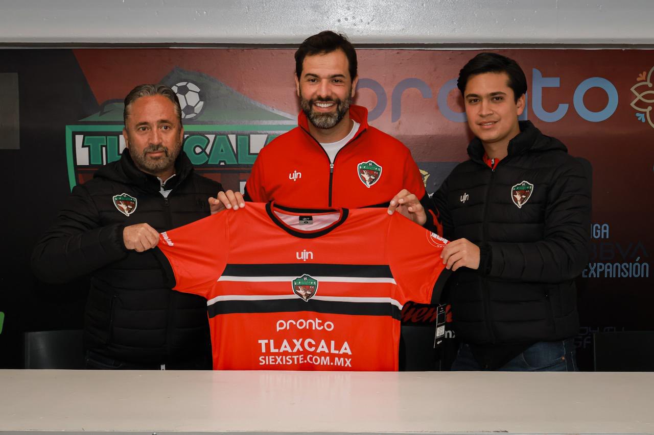 Gustavo José da Silva es el nuevo director técnico de Coyotes