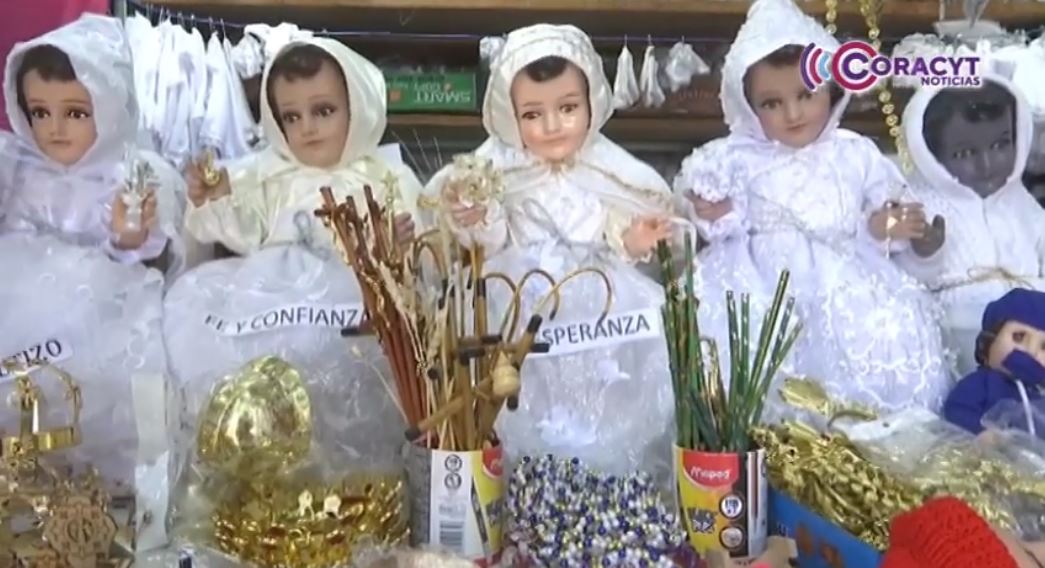 Disminuyen ventas de ropa y accesorios del Niño Dios en Chiautempan