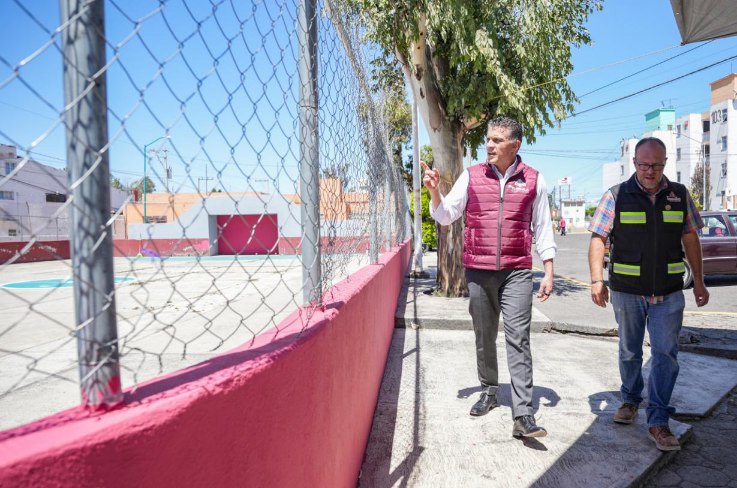 Supervisa alcalde Alfonso Sánchez García trabajos de mejoramiento urbano en Tlapancalco