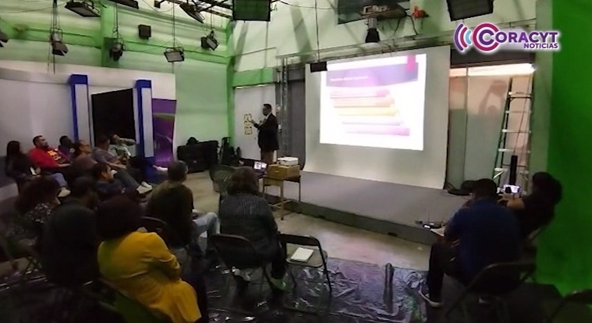 Capacita SMET a servidores públicos para canalizar casos de violencia contra mujeres