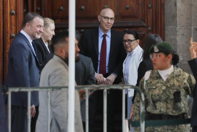 Alto comisionado de ONU-DH, Volker Türk, llega a Palacio Nacional para encuentro con Sheinbaum