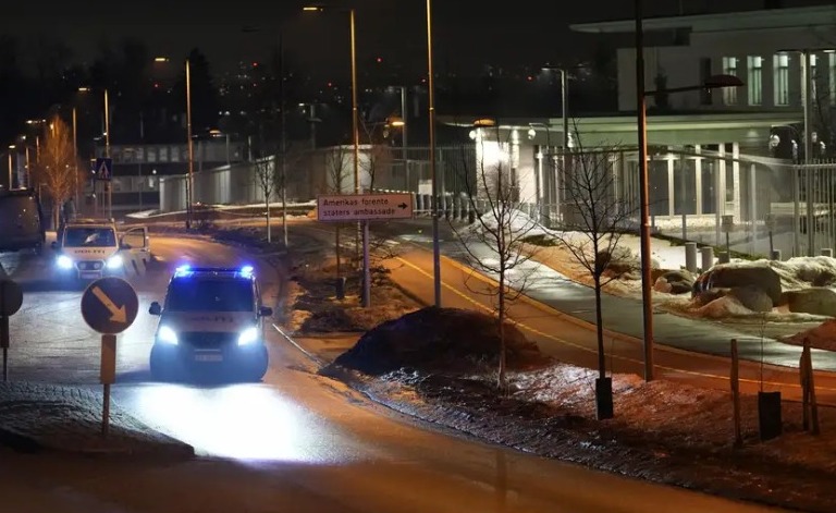 Reportan explosión en la embajada de EE.UU. en Oslo