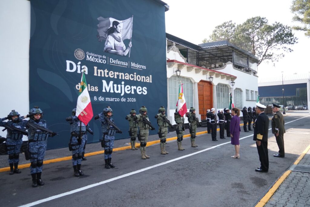 Sheinbaum encabeza conmemoración del Día de la Mujer en Campo Marte