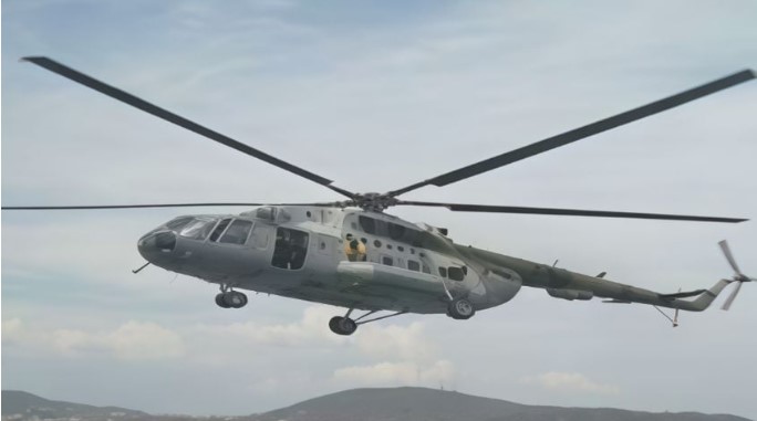 Helicóptero de la Marina realiza aterrizaje de emergencia en Mazatlán por falla mecánica