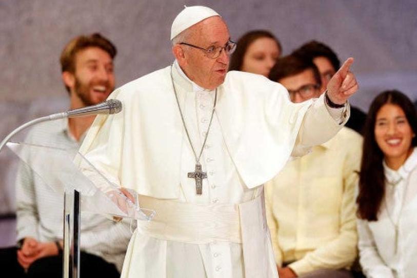 El Papa León XIV rinde homenaje a Francisco en su aniversario luctuoso