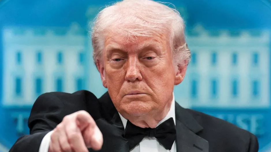 Trump asegura que Irán le pidió levantar bloqueo de EU en el estrecho de Ormuz