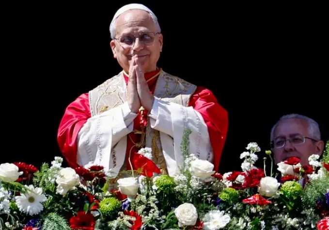 León XIV recuerda al papa Francisco en el Lunes de Pascua