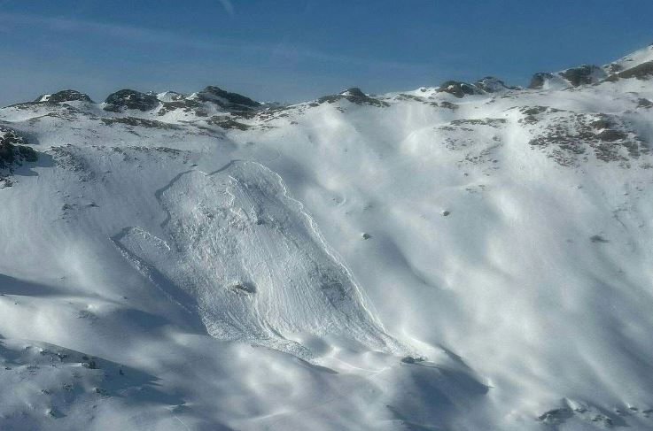 Reportan cinco muertos por avalanchas en Austria