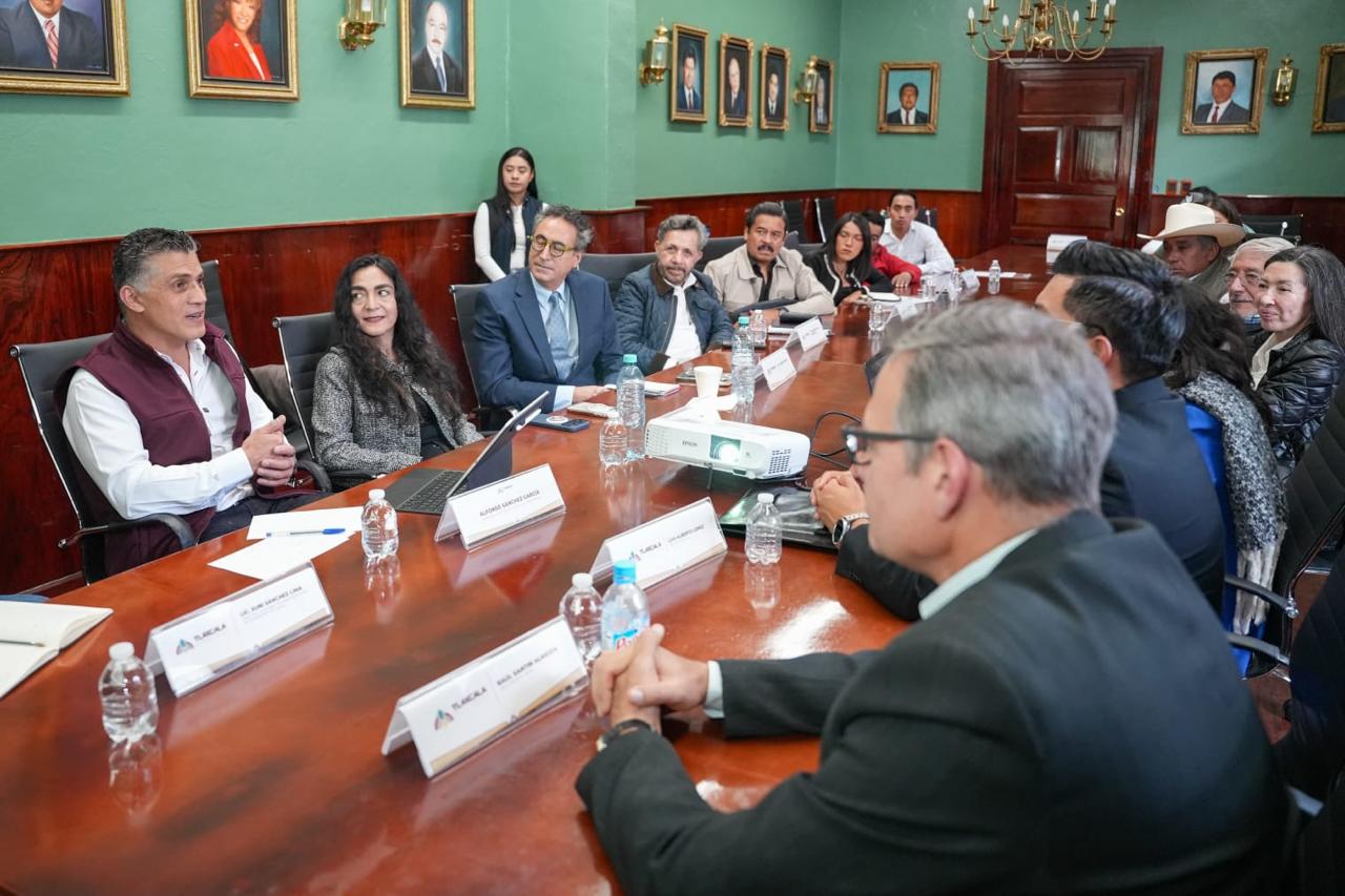 Encabeza alcalde Alfonso Sánchez reunión con especialistas para impulsar alianza estratégica en favor del campo