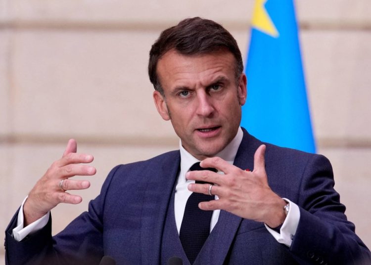 Presidente de Francia convoca reunión de ministros de Energía del G7 por alza del petróleo