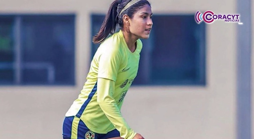 Compartió la futbolista Eleisa Santos su historia de superación con jóvenes tlaxcaltecas