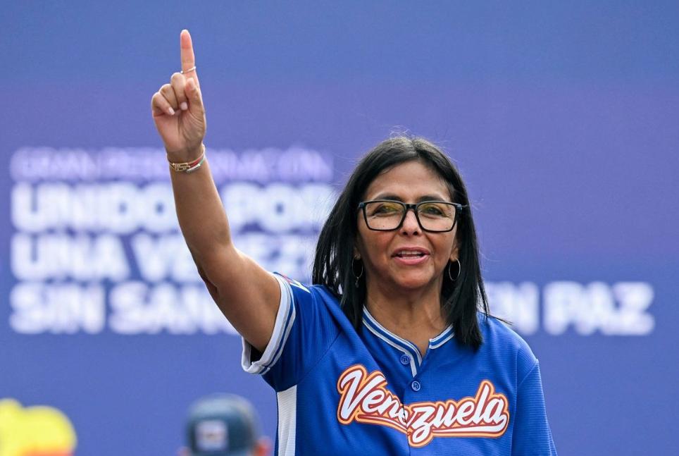 Delcy Rodríguez viajará a La Haya para abordar disputa territorial con Guyana