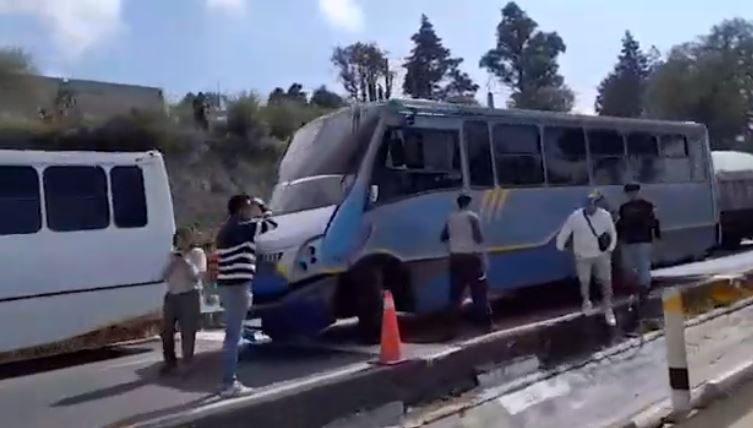 Aumentan accidentes en la carretera Apizaco-Tlaxcala, alerta el Crumt 