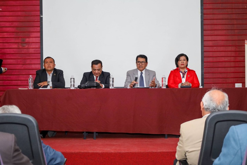 Llamó Héctor Ortiz Ortiz a generar pensamiento propio y cuestionar la información