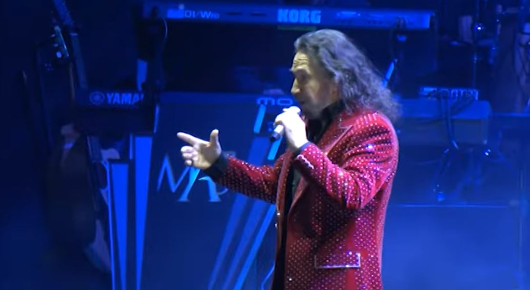Cautivó Marco Antonio Solís al público tlaxcalteca con una velada romántica